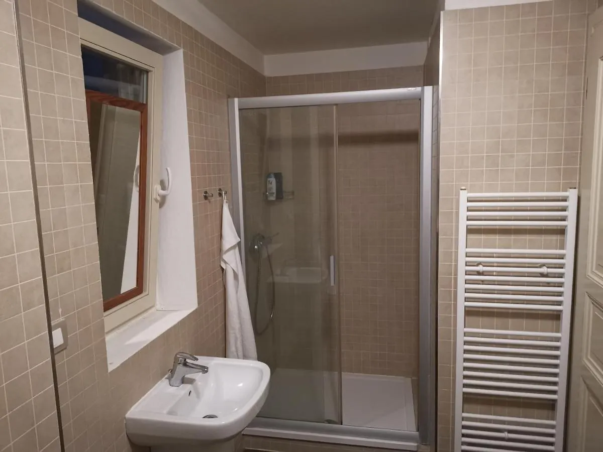 Quiet Apartment In Prague Center 체코
